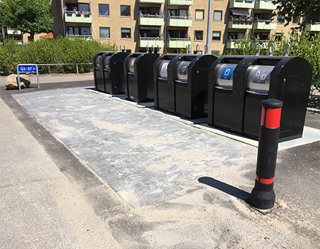 Nem og effektiv affaldssortering i nedgravede affaldscontainere hos BO-VEST i Brøndby